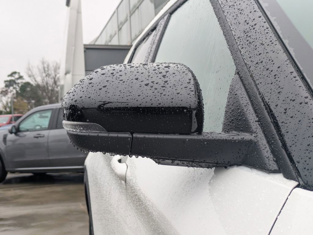 New 2026 Ford Explorer ST-Line w/ ST-Line Street Pack image 11