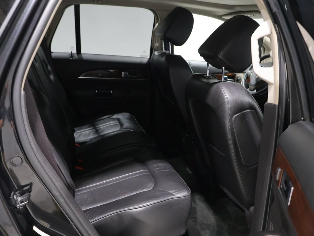 Used 2013 Lincoln MKX AWD image 20