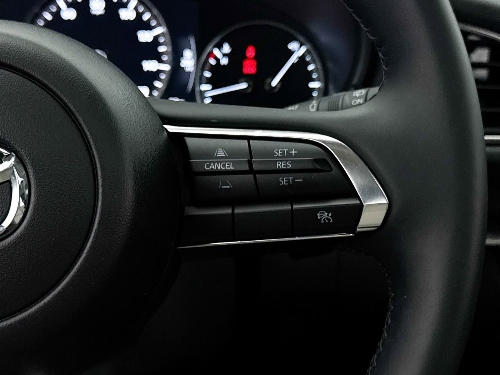 Certified 2025 MAZDA CX-30 AWD 2.5 S w/ Premium Package image 37