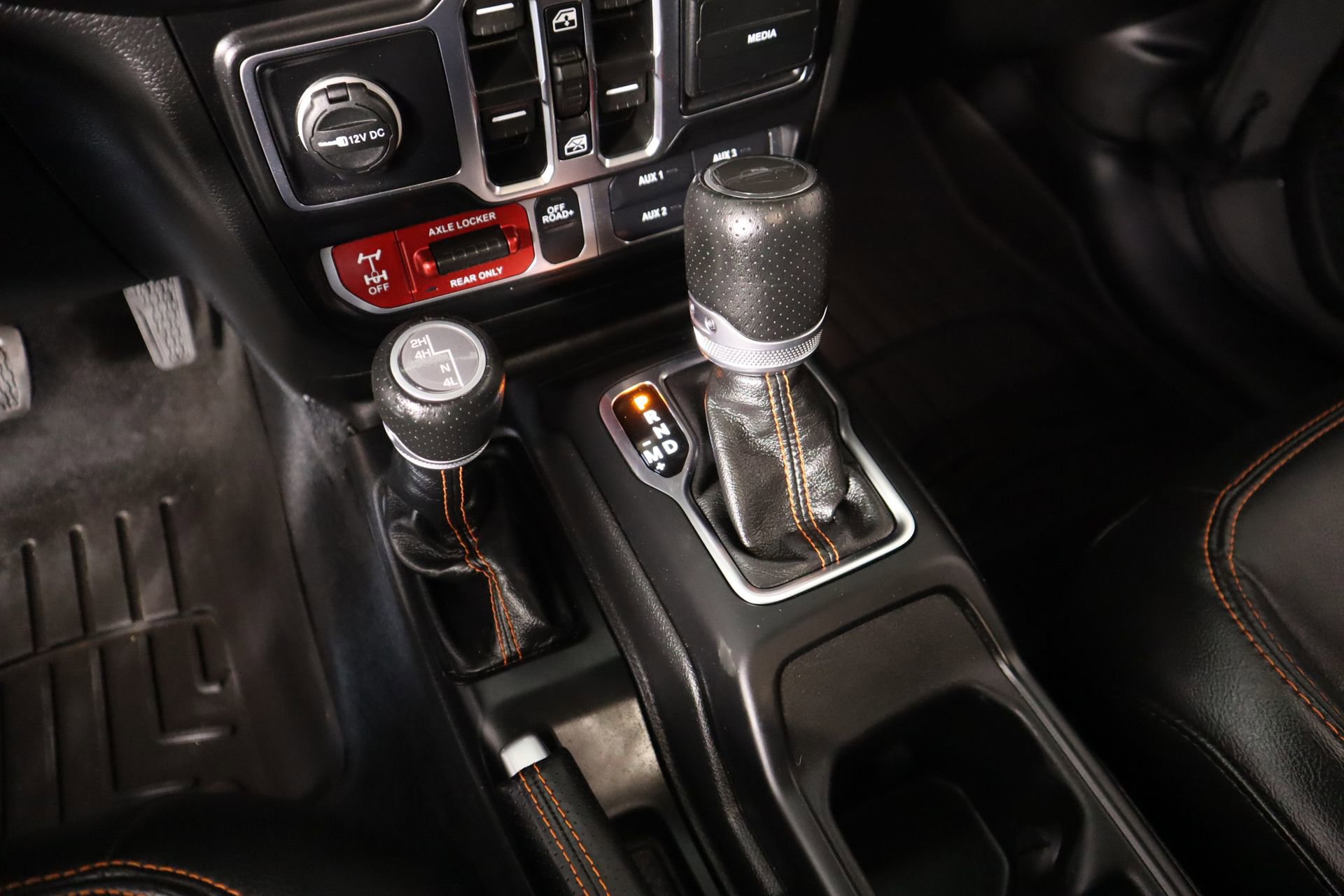 Used 2023 Jeep Gladiator Mojave w/ LED Lighting Group image 8