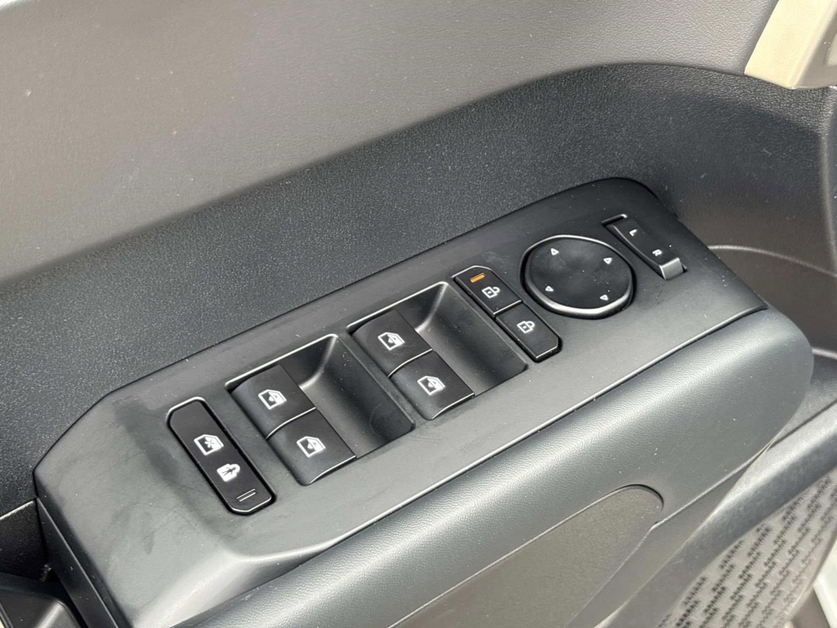 New 2027 Kia Telluride S image 23