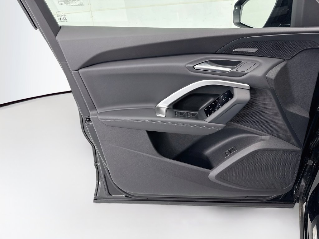 New 2026 Audi Q5 Premium Plus AWD/4WD image 23