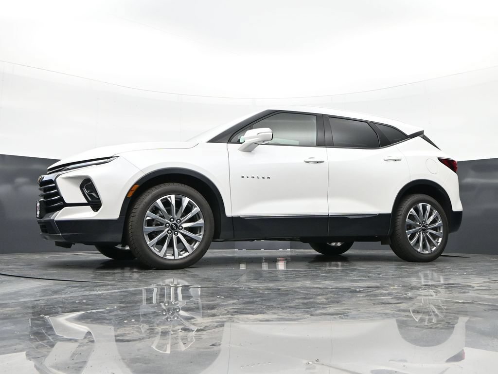 Used 2024 Chevrolet Blazer Premier w/ Driver Confidence II Package AWD/4WD image 47