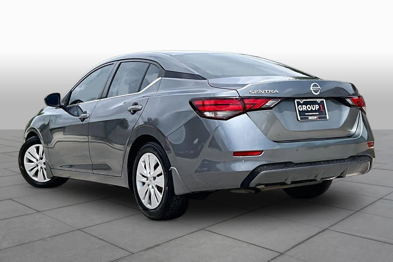 Certified 2021 Nissan Sentra S FWD image 12