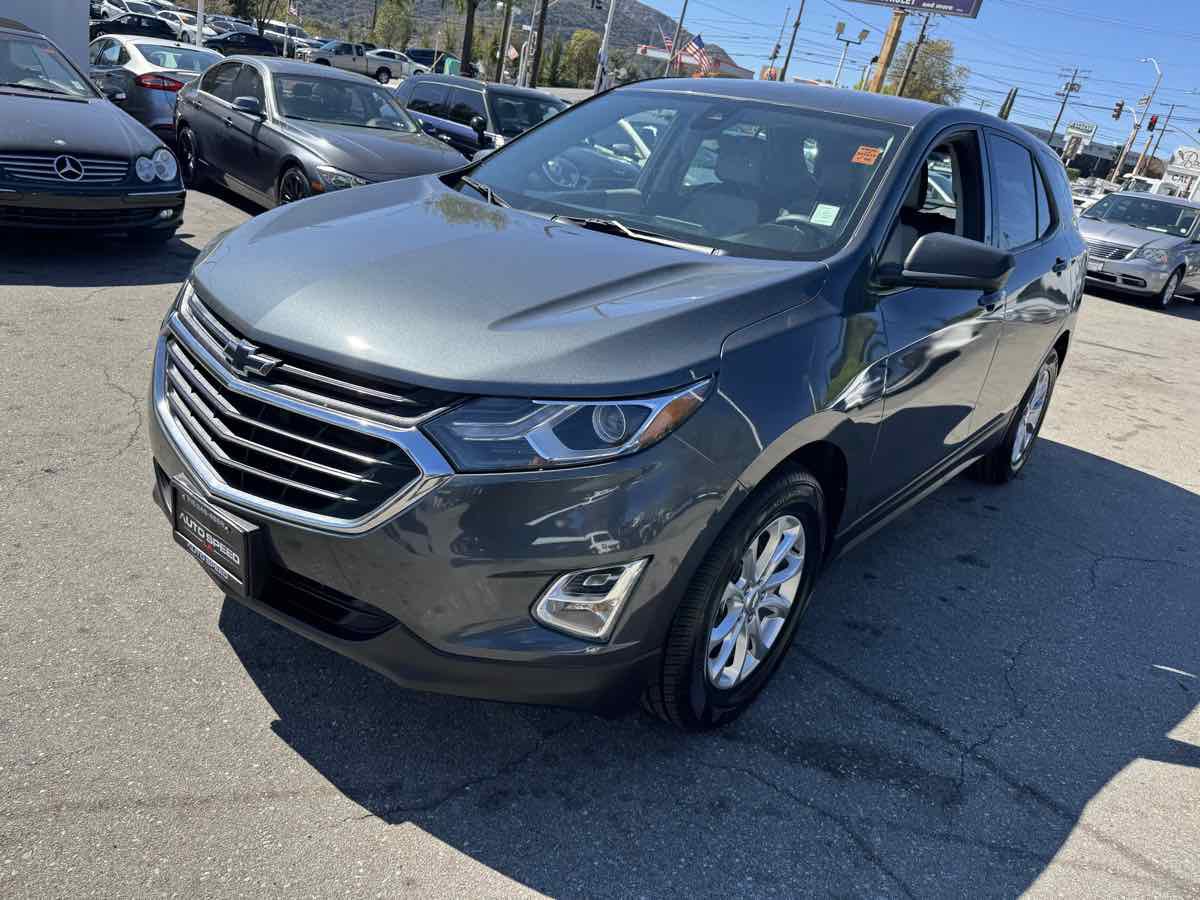 Used 2021 Chevrolet Equinox LS image 3