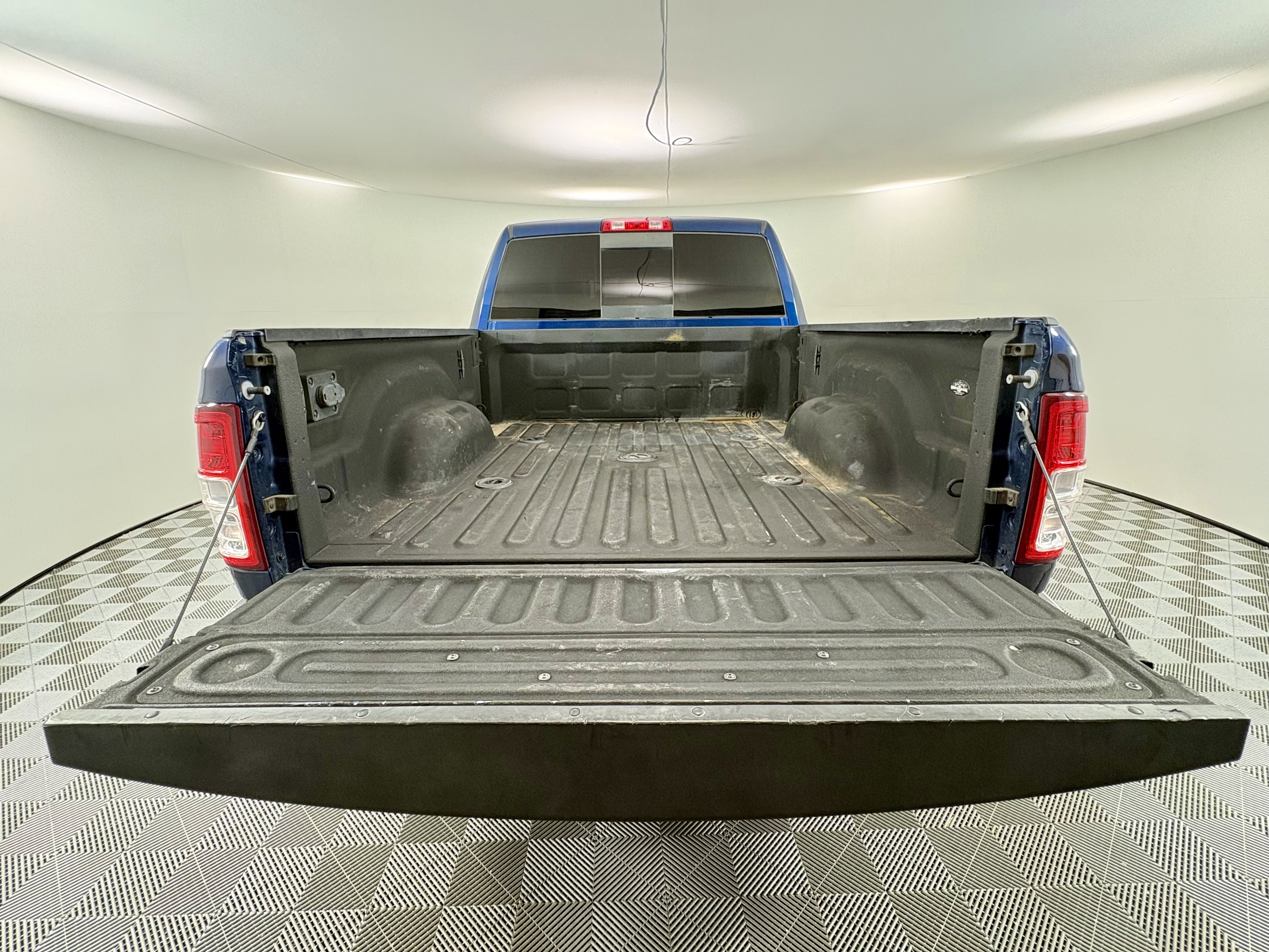 Used 2022 RAM 2500 Tradesman image 21