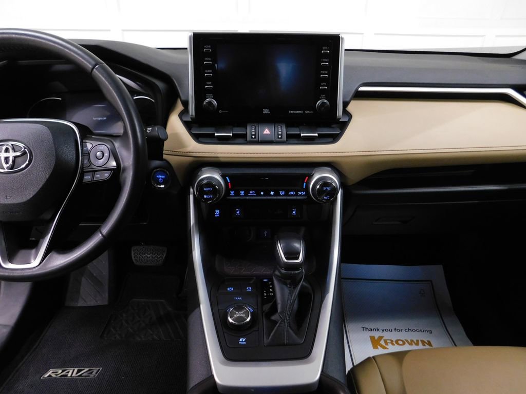 Used 2020 Toyota RAV4 Limited w/ Carpet Mat Package image 45