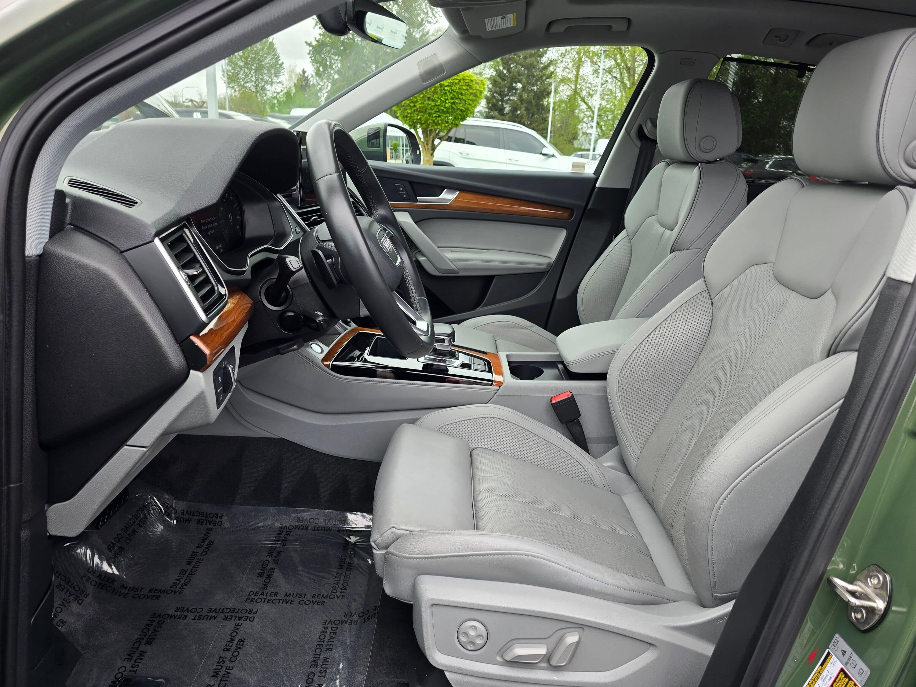 Used 2024 Audi Q5 2.0T Premium Plus AWD/4WD image 12