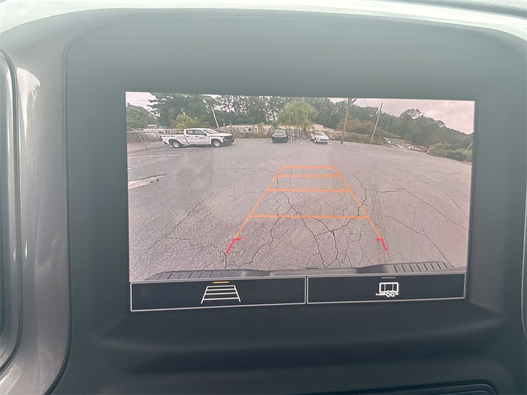 Used 2025 Chevrolet Silverado 2500 Custom image 26