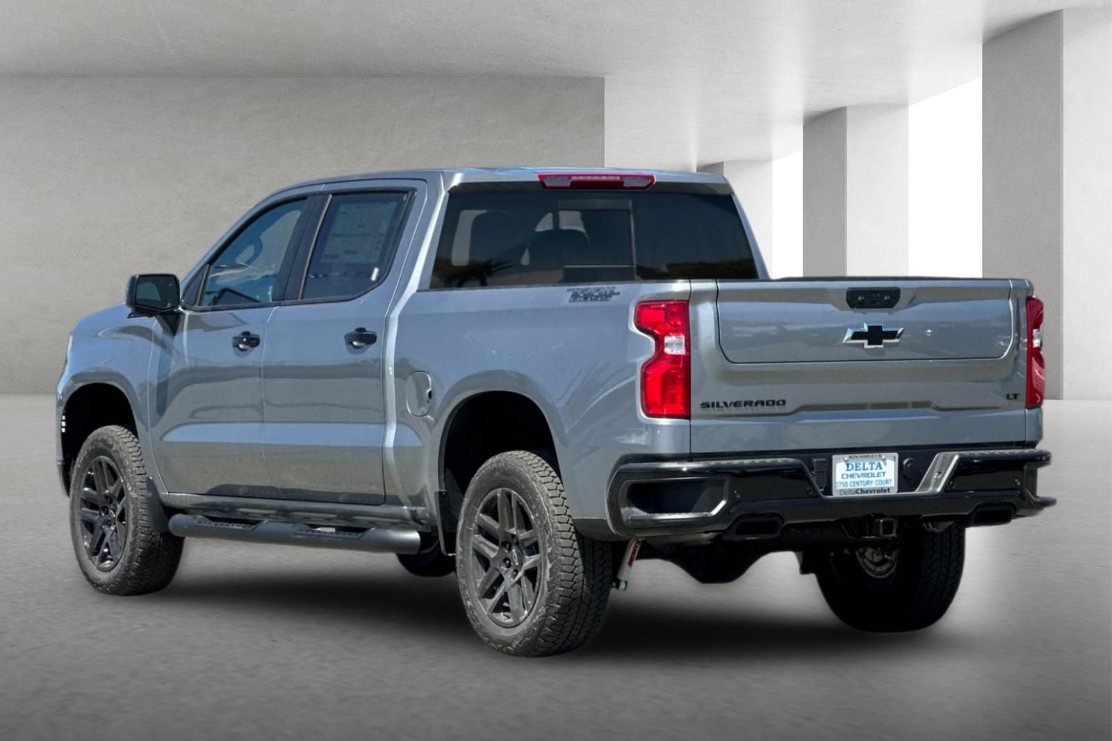 New 2026 Chevrolet Silverado 1500 LT Trail Boss w/ LT Trail Boss Premium Package AWD/4WD image 6