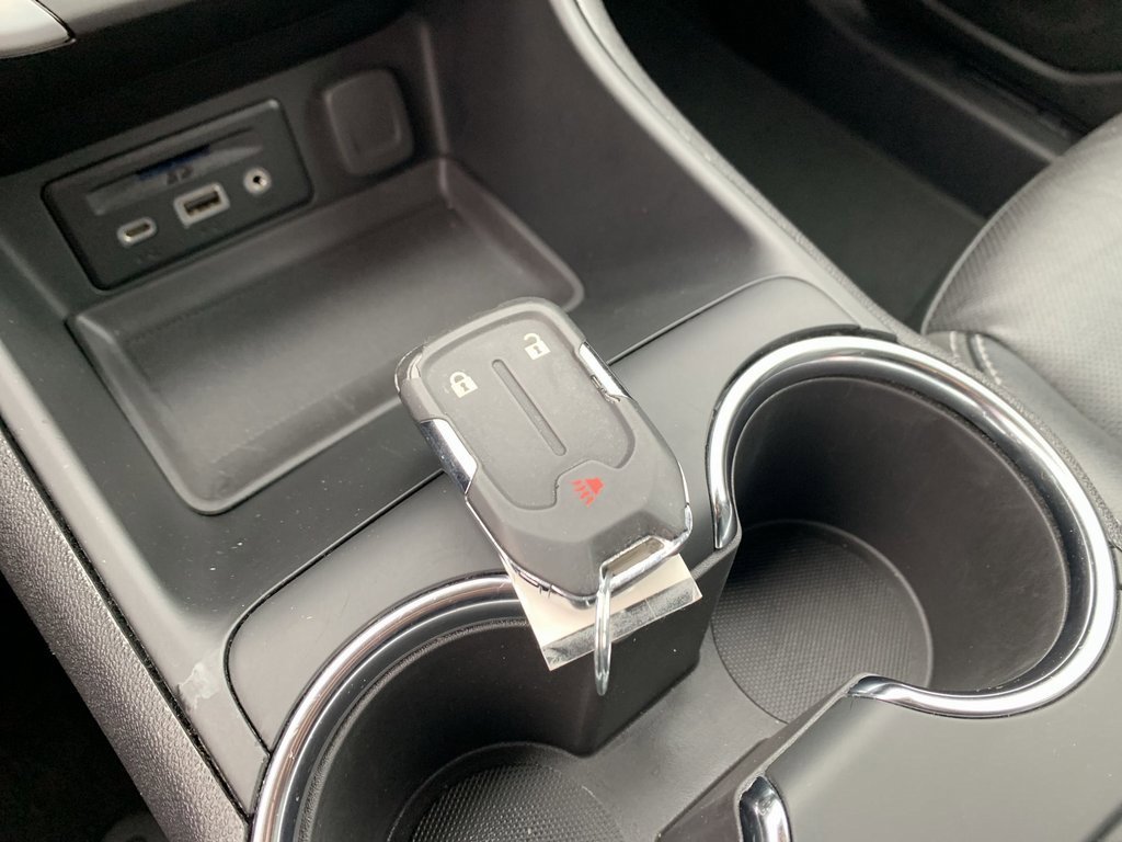 Certified 2024 GMC Terrain SLT image 28