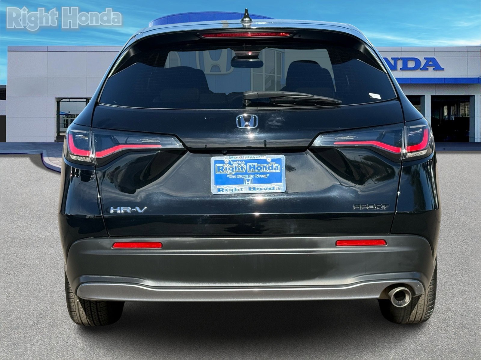 Used 2023 Honda HR-V Sport image 6