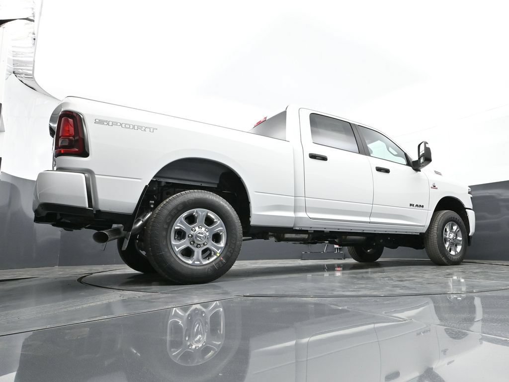 New 2026 RAM 2500 Big Horn AWD/4WD image 37