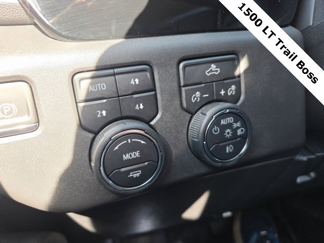 Used 2024 Chevrolet Silverado 1500 LT Trail Boss w/ Protection Package image 22