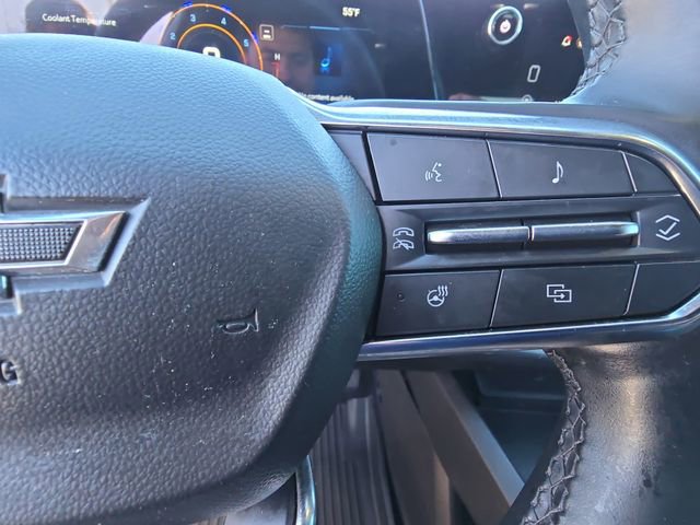 Used 2025 Chevrolet Equinox ACTIV image 18