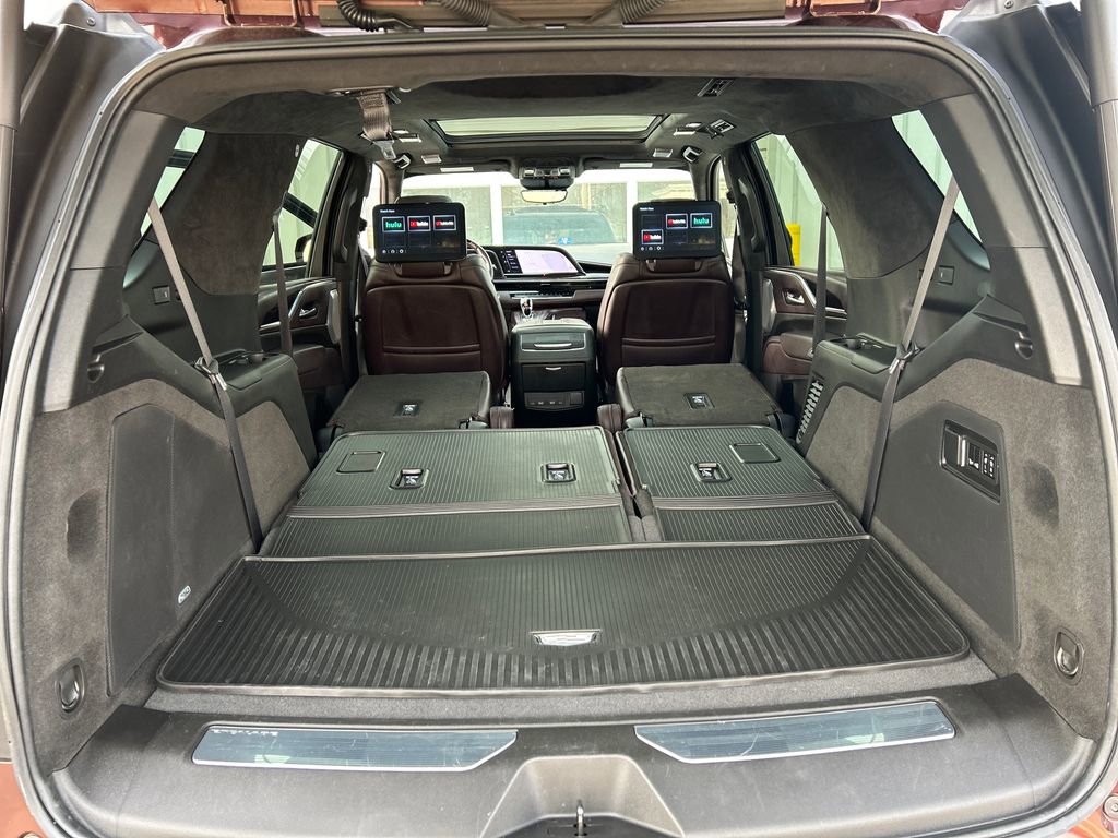 Certified 2023 Cadillac Escalade Sport Platinum w/ LPO, ONYX Package image 57