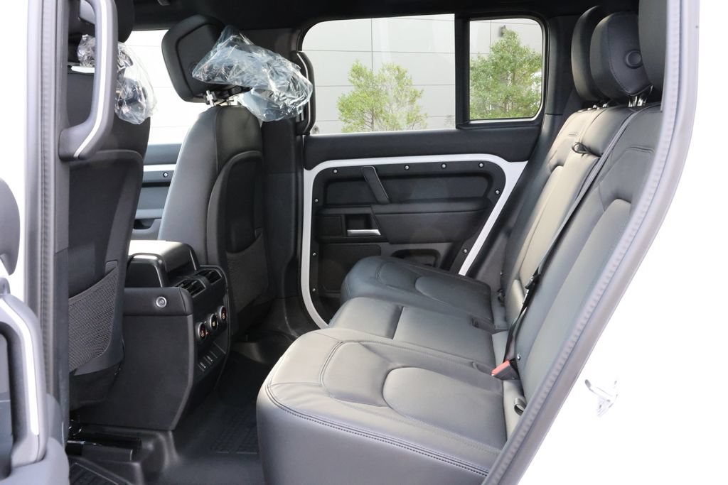 New 2026 Land Rover Defender 110 S AWD/4WD image 28