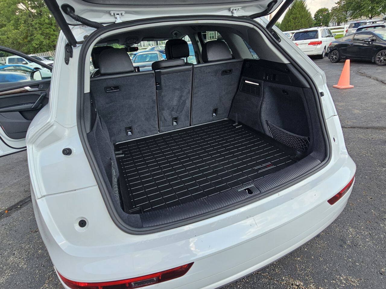Used 2019 Audi Q5 2.0T Premium AWD/4WD image 21