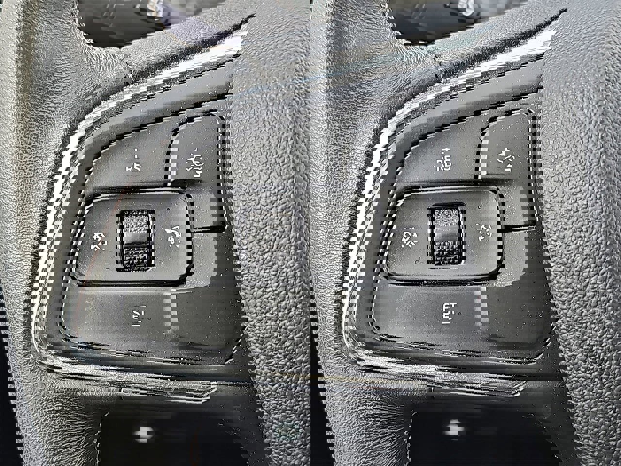 Certified 2023 Buick Encore GX Preferred w/ Cold Weather Comfort Package image 17