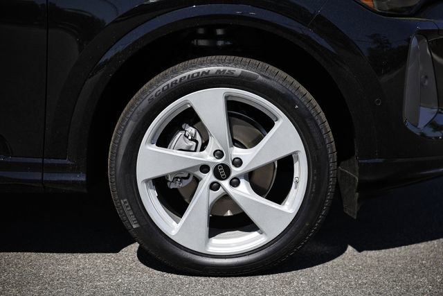 New 2026 Audi Q5 Premium Plus AWD/4WD image 4