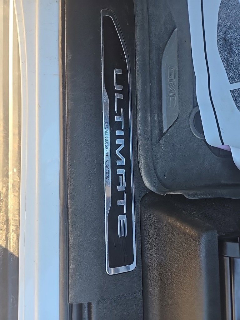 Used 2024 GMC Sierra 3500 Denali Ultimate image 16