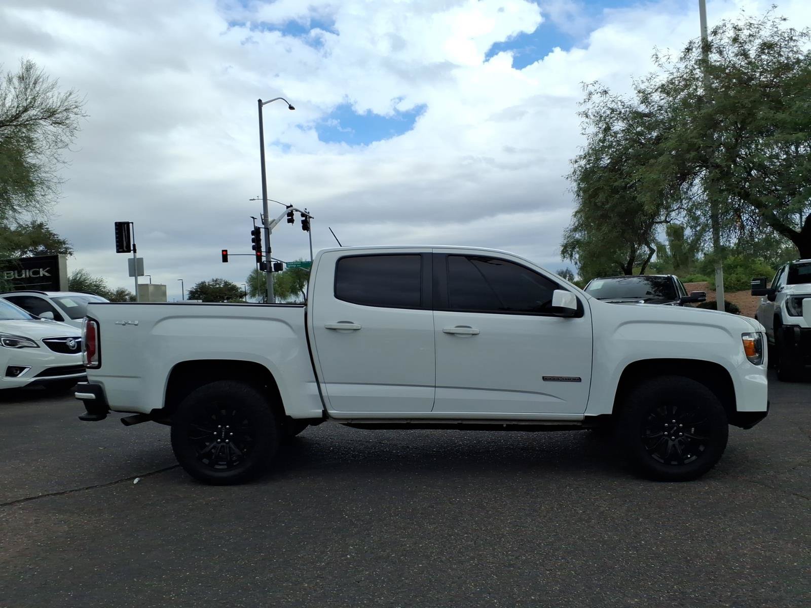 Used 2022 GMC Canyon Elevation w/ Trailering Package AWD/4WD image 4
