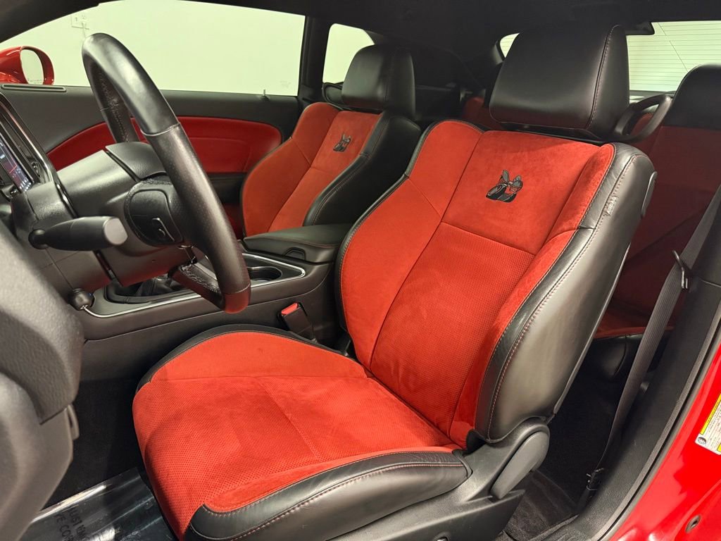 Used 2018 Dodge Challenger R/T Scat Pack w/ Leather Interior Group image 13
