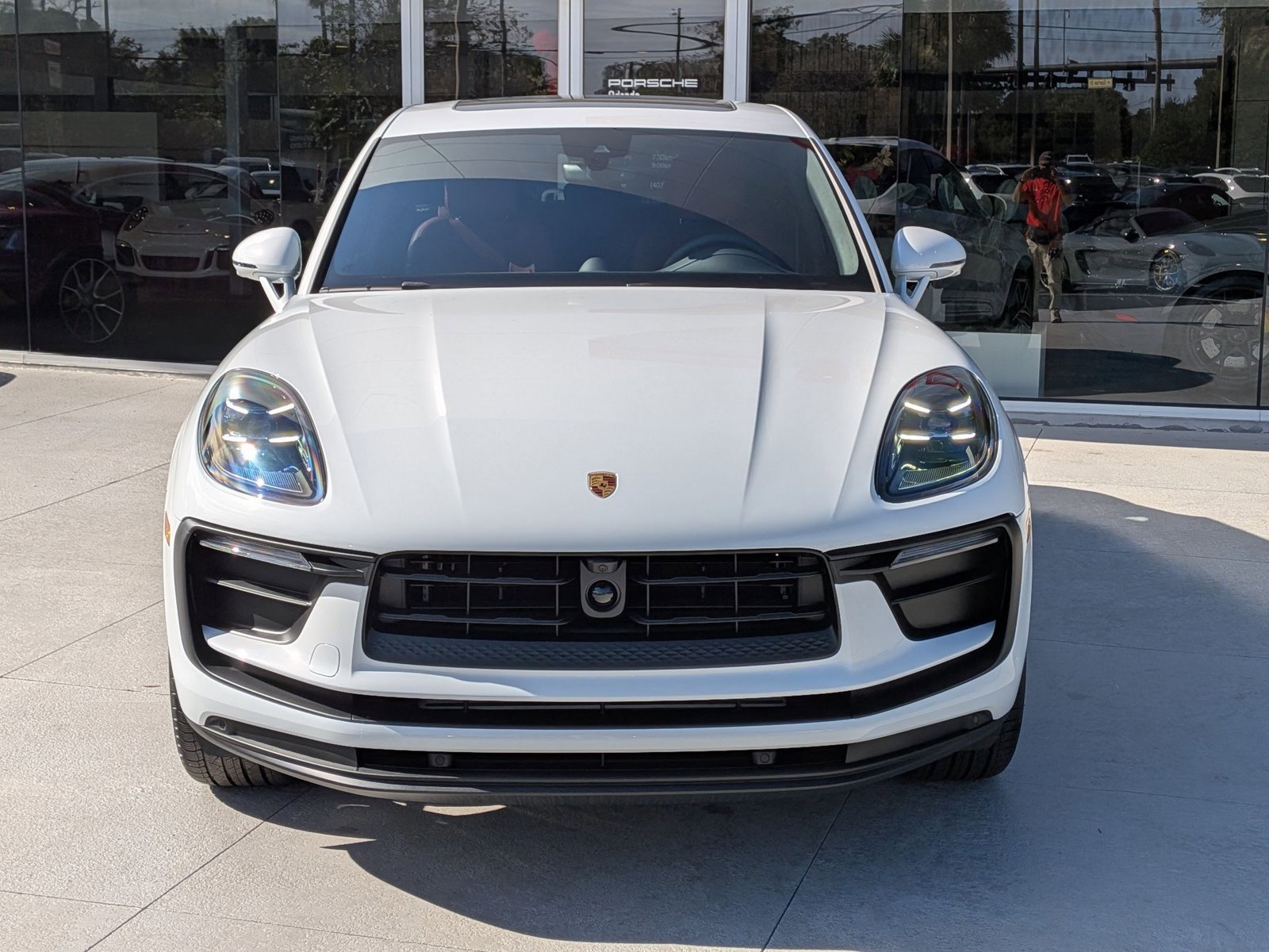 New 2026 Porsche Macan image 6