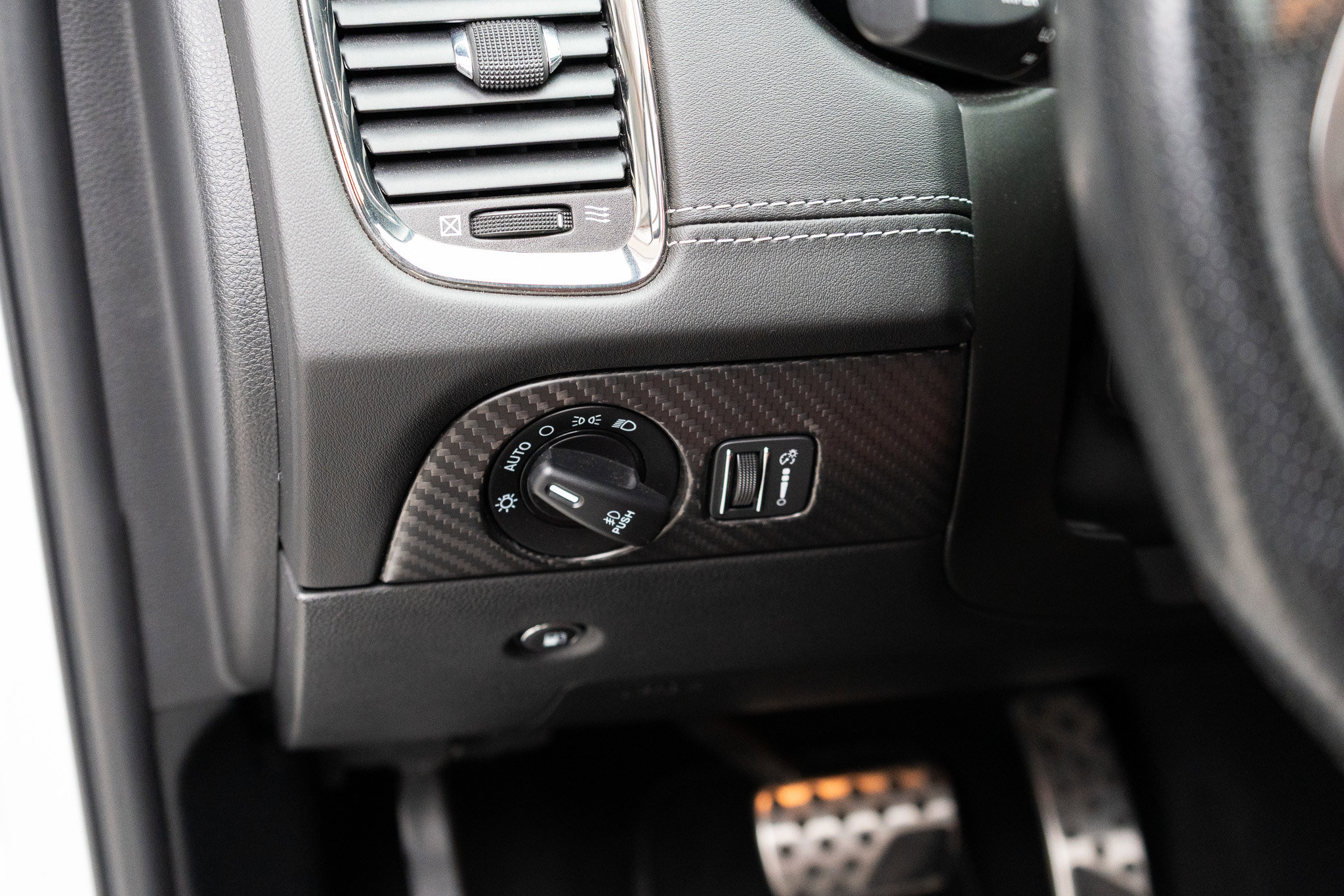 Used 2020 Dodge Durango SRT w/ Premium Interior Group image 24