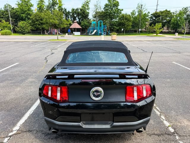 Used 2011 Ford Mustang GT Premium w/ 402A Rapid Spec Order Code RWD image 18