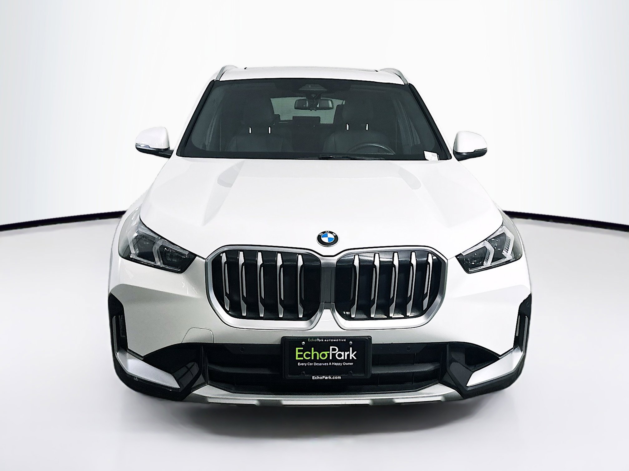 Used 2025 BMW X1 xDrive28i image 2