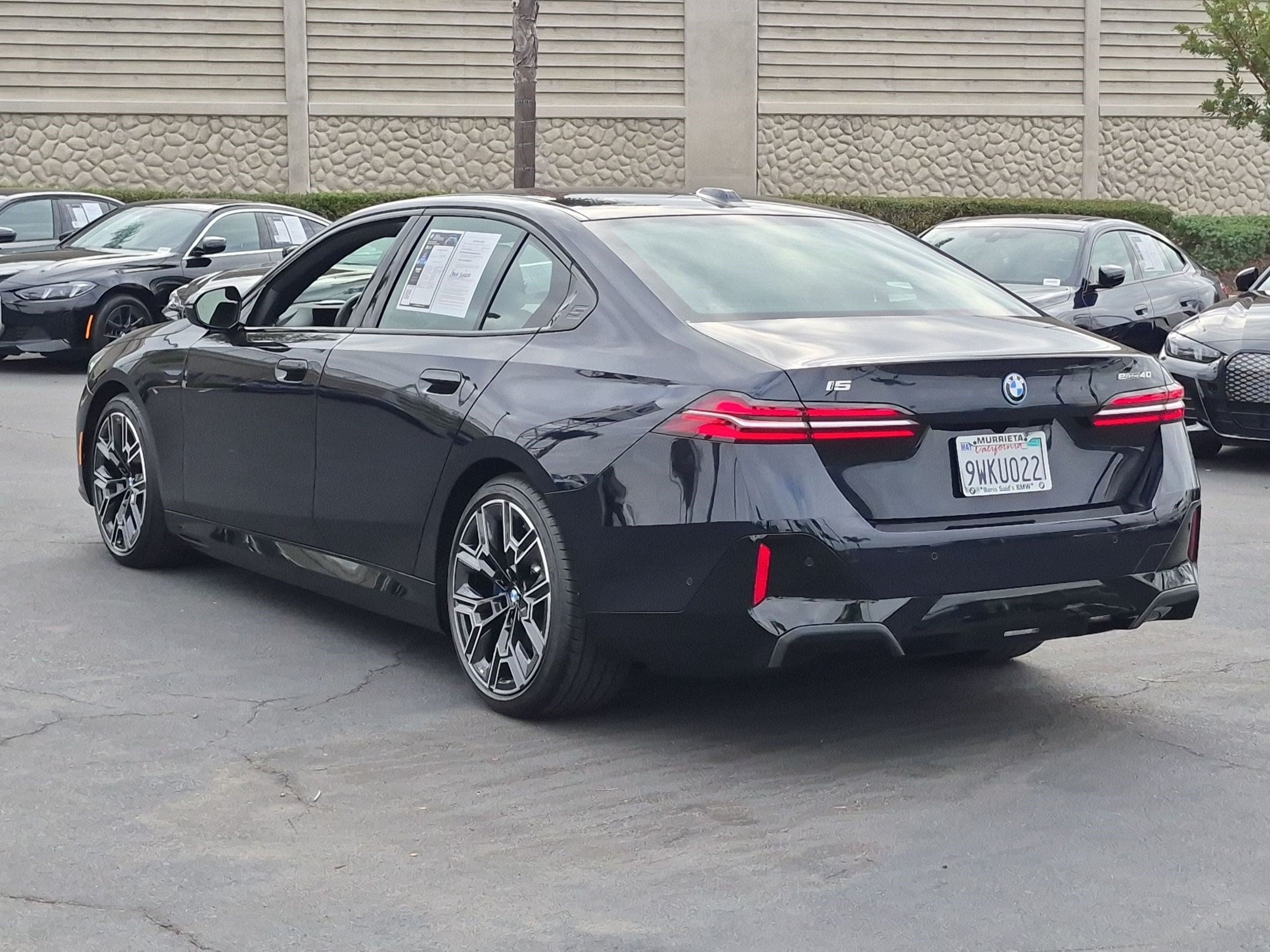 Used 2026 BMW i5 eDrive40 w/ M Sport Package RWD image 8