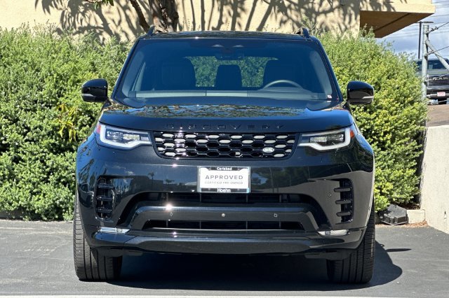 Certified 2025 Land Rover Discovery Dynamic SE AWD/4WD image 8