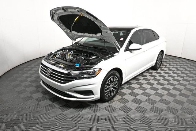 Used 2021 Volkswagen Jetta SE image 30