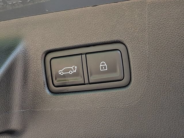 Used 2025 Hyundai Santa Fe SEL AWD/4WD image 32