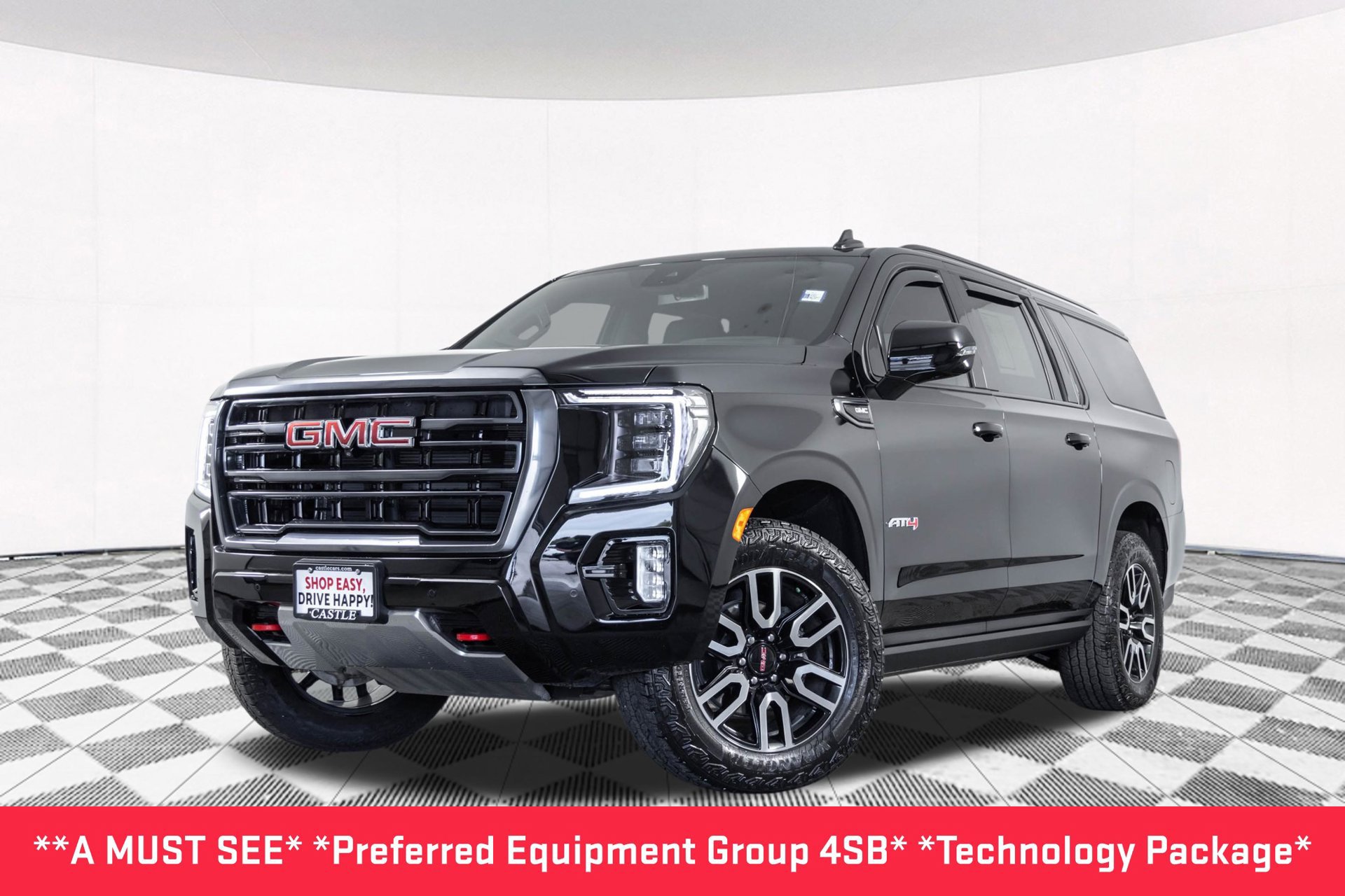 Used 2024 GMC Yukon XL AT4 w/ AT4 Premium Package AWD/4WD image 2