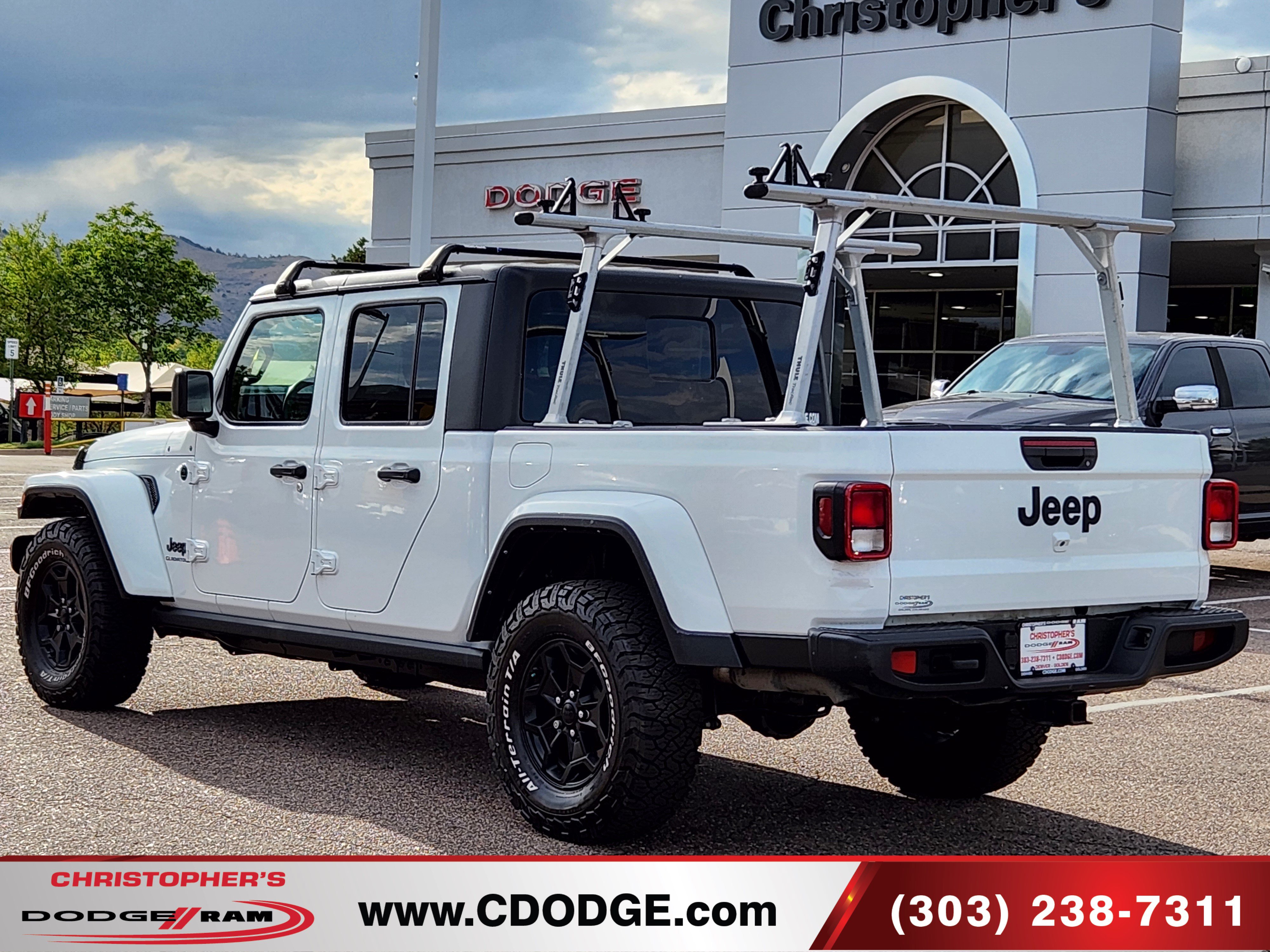 Used 2021 Jeep Gladiator Sport AWD/4WD image 5