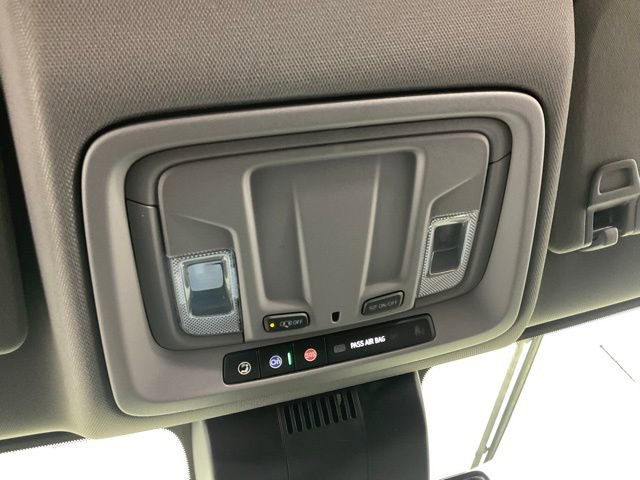 Used 2023 GMC Sierra 1500 Elevation image 18