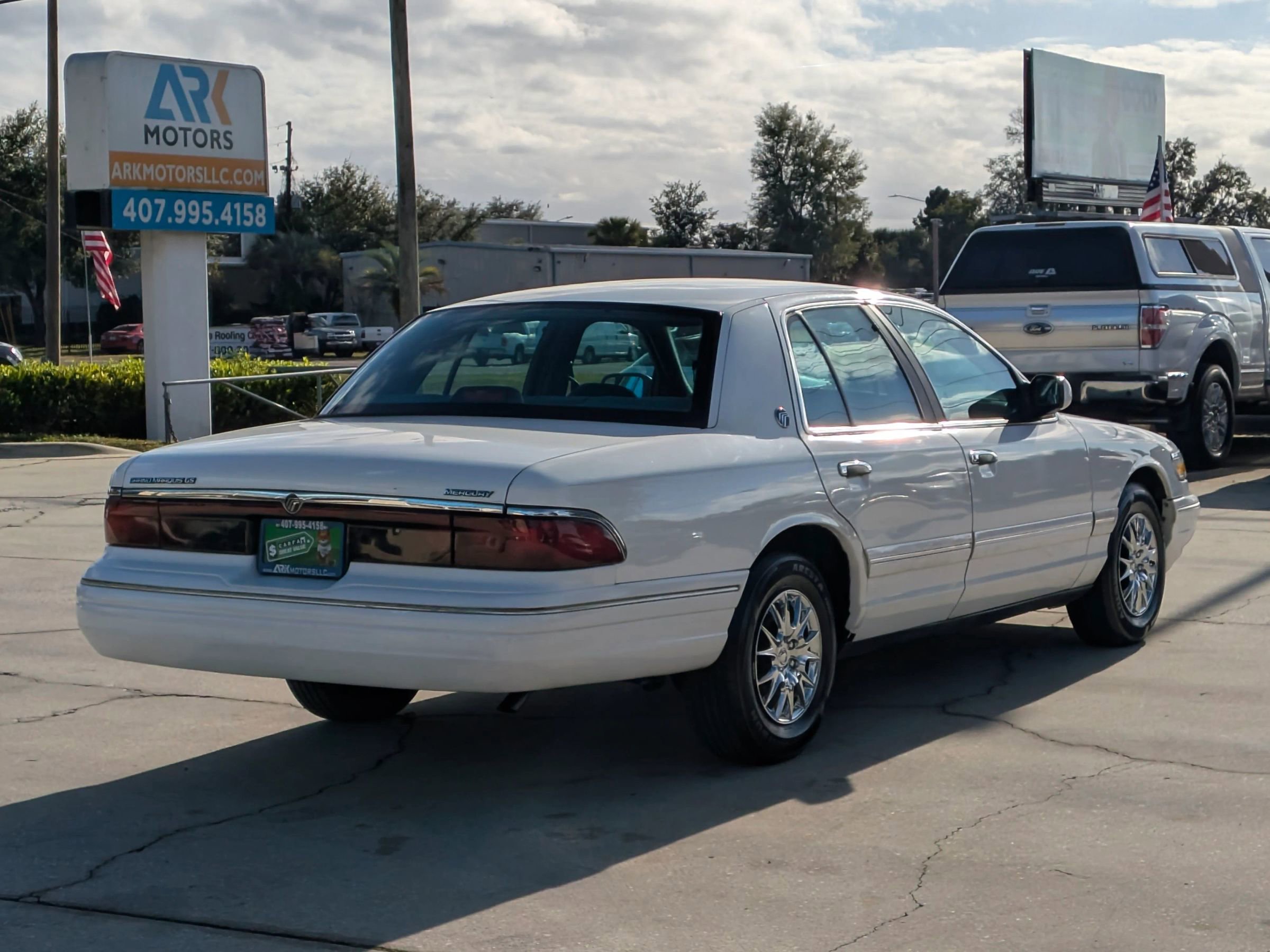 Used 1996 Mercury Grand Marquis GS image 3