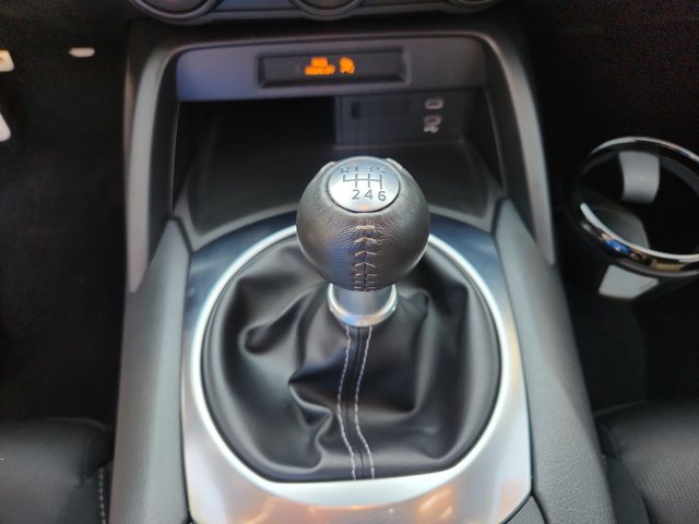 Used 2025 MAZDA MX-5 Miata Sport w/ Interior Package RWD image 14