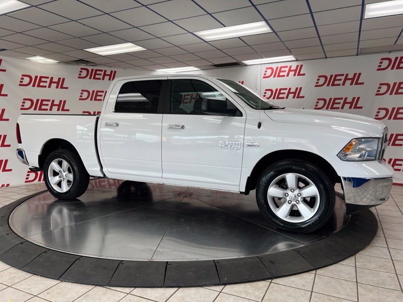 Used 2018 RAM 1500 Classic SLT AWD/4WD image 4