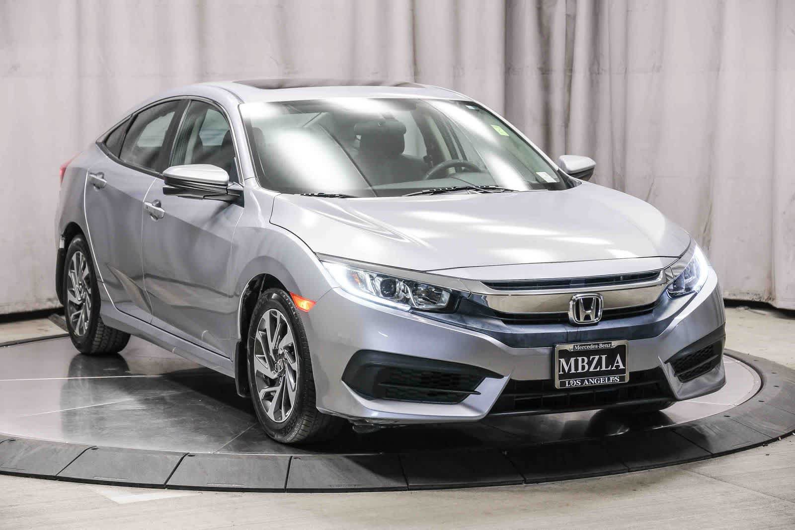 Used 2016 Honda Civic EX image 5