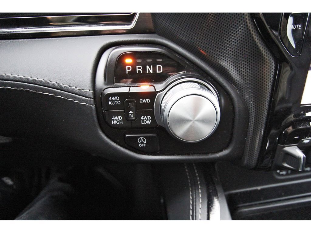 Used 2024 RAM 1500 Limited AWD/4WD image 22