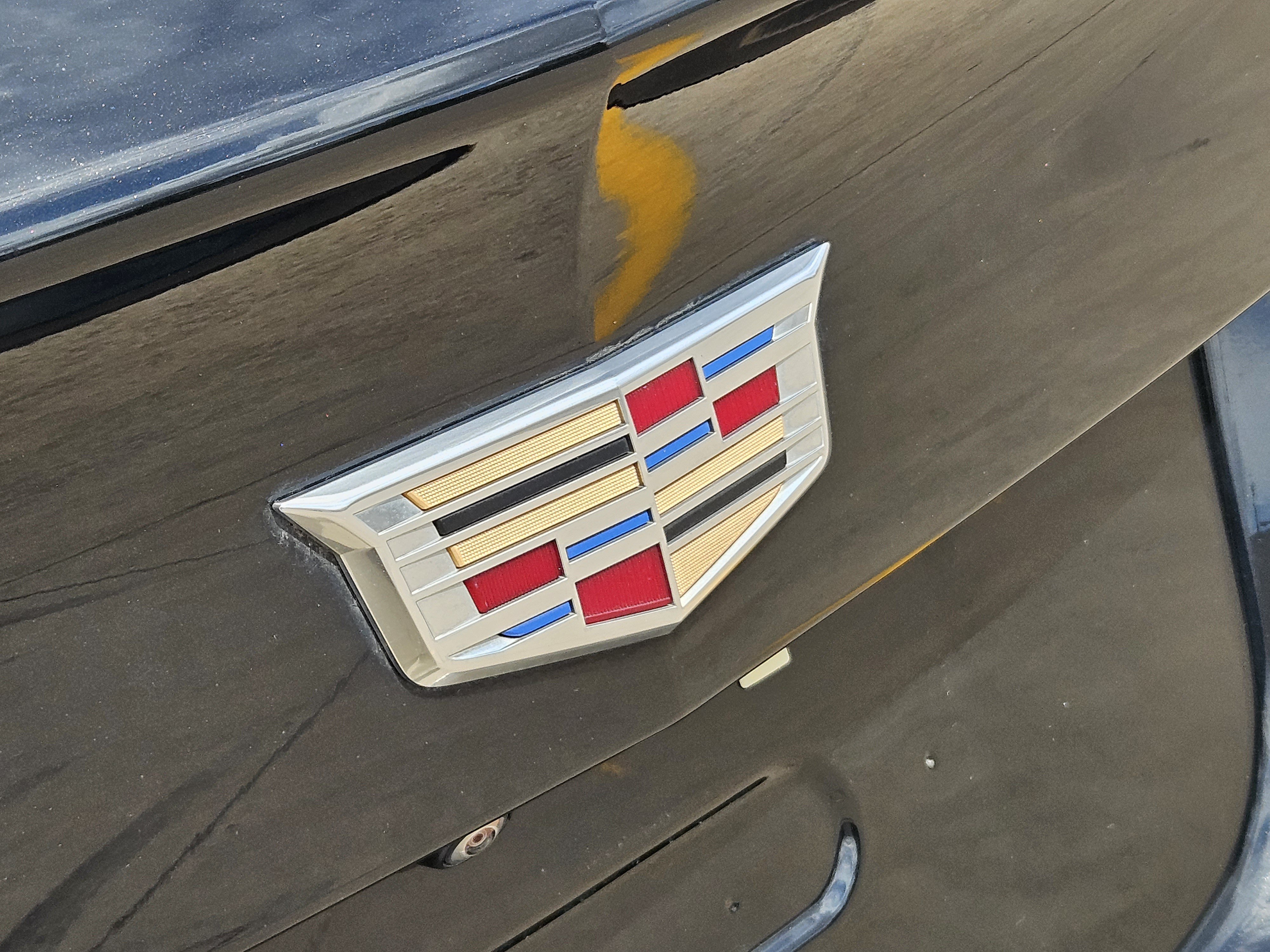 Used 2023 Cadillac XT4 Sport w/ Cold Weather Package FWD image 28