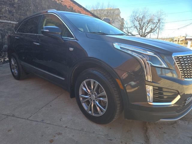 Certified 2023 Cadillac XT5 Premium Luxury image 3
