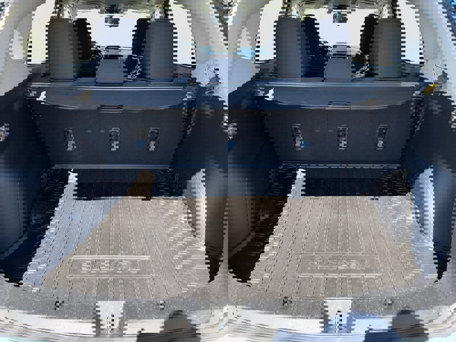 Certified 2023 Subaru Crosstrek 2.0i Premium image 5