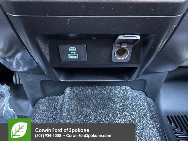 Used 2021 Ford F250 XLT w/ XLT Value Package image 31