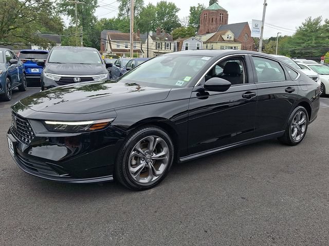 Used 2023 Honda Accord EX image 3