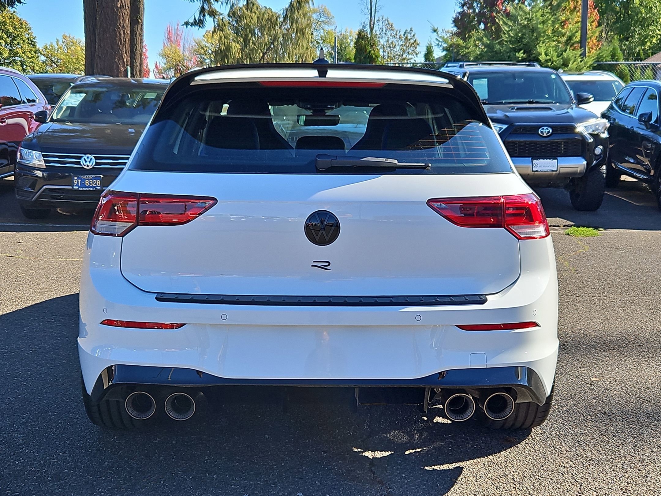 Used 2025 Volkswagen Golf R Black Edition image 4