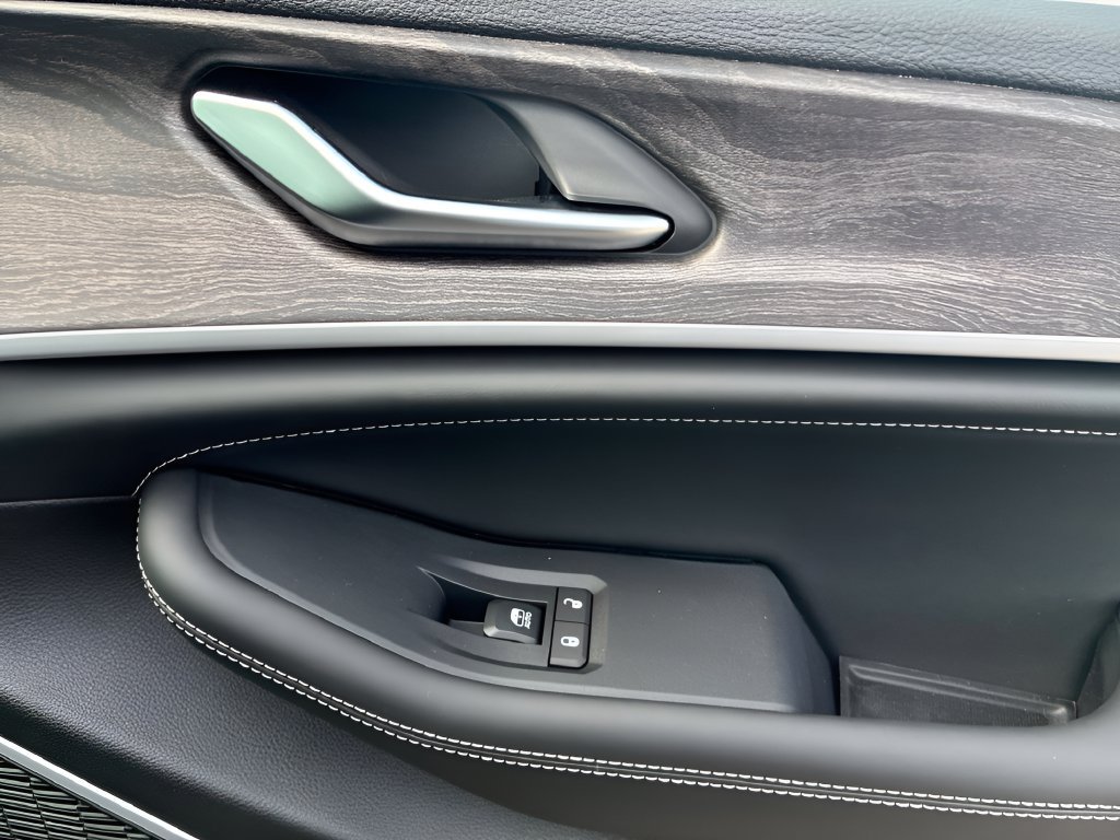 New 2027 Jeep Grand Cherokee Limited AWD/4WD image 14